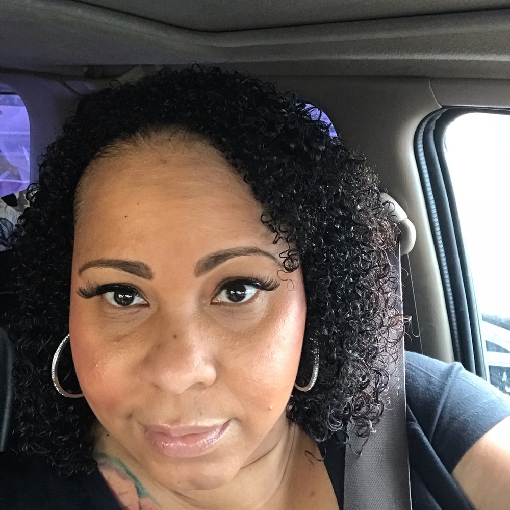 Meet your Posher, Marissa